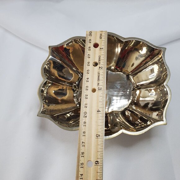 Vintage Silver Tone Brass Inlay Jewelry Trinket Box Floral Design Made in India - Picture 15 of 16